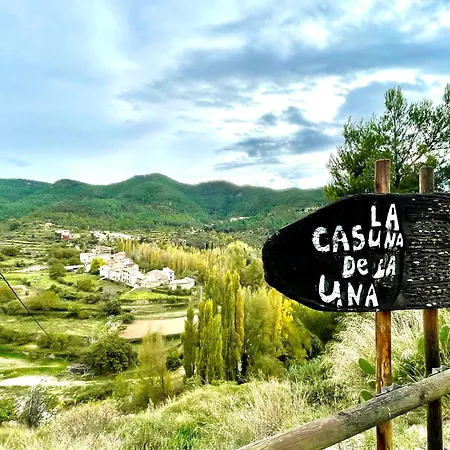 La Casuna בית כפרי *